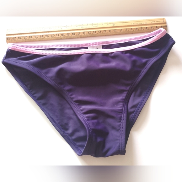 ❤️*New* Swim suit Bikini with skirt - Picture 3 of 11